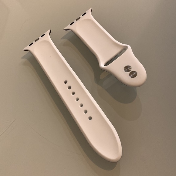 NEW - Nike cool Apple Watch band - 38/40 or 42/44 - Picture 2 of 8